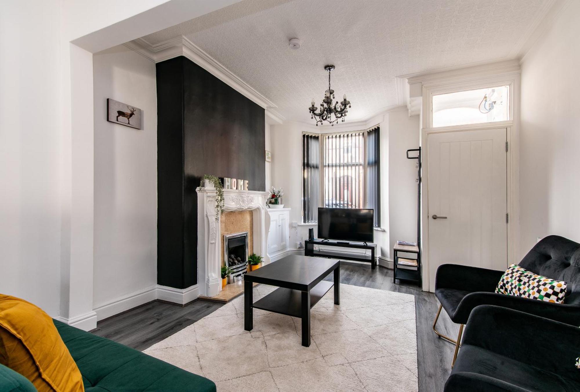2 Bed House Close To Liverpool & Everton Stadiums Exterior foto